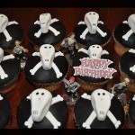 skullcupcake1